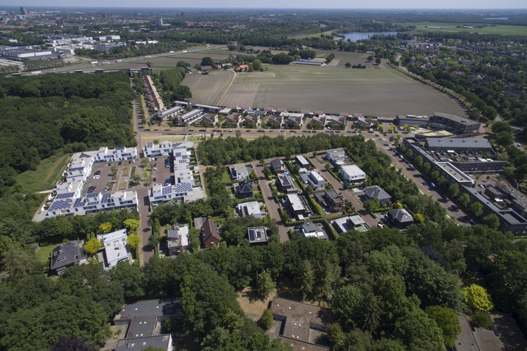 Foto van project Boschkens Goirle waar met aquathermie warmte uit oppervlakte water wordt gegenereerd.